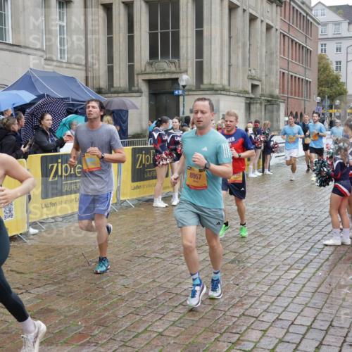 13.09.2026 - Kiel Lauf Yannick Fuchs http://msf.ph/oto/10490041 13.09.2026 11:45:35 Laufen 111394, 10618, 8957 meine-sportfotos.de