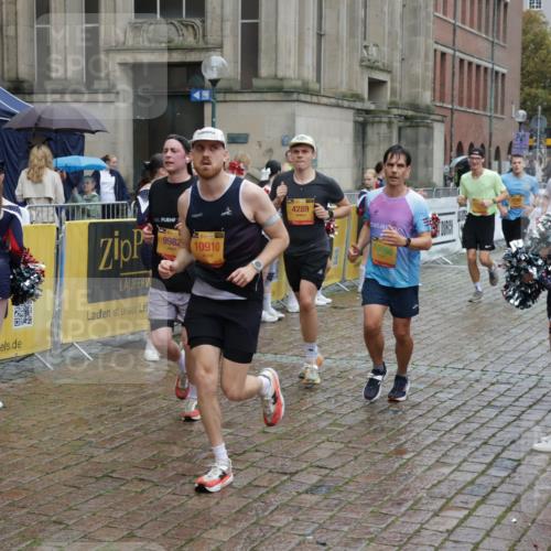 13.09.2026 - Kiel Lauf Yannick Fuchs http://msf.ph/oto/10490079 13.09.2026 11:45:48 Laufen 9982, 39, 10910, 4289, 10966 meine-sportfotos.de
