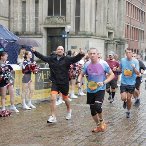 13.09.2026 - Kiel Lauf Yannick Fuchs http://msf.ph/oto/10490152 13.09.2026 11:46:24 Laufen 4946, 3197 meine-sportfotos.de