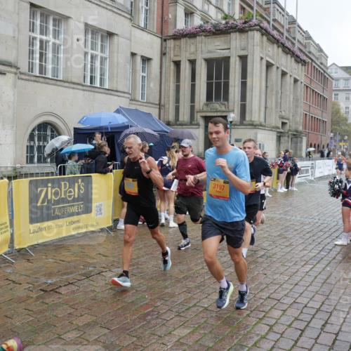 13.09.2026 - Kiel Lauf Yannick Fuchs http://msf.ph/oto/10490160 13.09.2026 11:46:26 Laufen 3197 meine-sportfotos.de