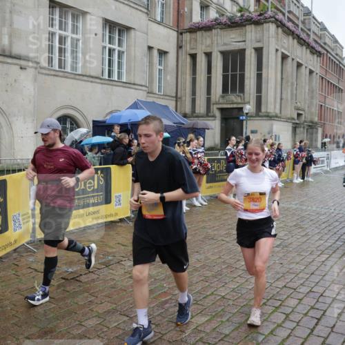 13.09.2026 - Kiel Lauf Yannick Fuchs http://msf.ph/oto/10490165 13.09.2026 11:46:27 Laufen 2, 195, 3820 meine-sportfotos.de
