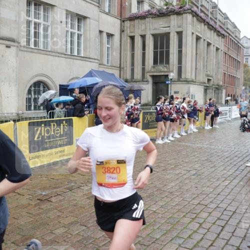 13.09.2026 - Kiel Lauf Yannick Fuchs http://msf.ph/oto/10490167 13.09.2026 11:46:27 Laufen 3820 meine-sportfotos.de