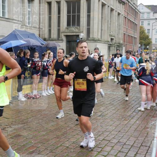 13.09.2026 - Kiel Lauf Yannick Fuchs http://msf.ph/oto/10490209 13.09.2026 11:46:45 Laufen 4, 39, 10416, 38, 4819 meine-sportfotos.de