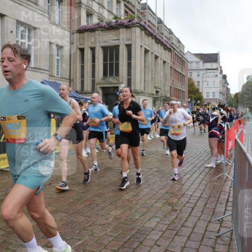 13.09.2026 - Kiel Lauf Yannick Fuchs http://msf.ph/oto/10490444 13.09.2026 11:48:23 Laufen 9802, 5325 meine-sportfotos.de
