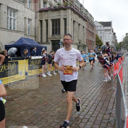 13.09.2026 - Kiel Lauf Yannick Fuchs http://msf.ph/oto/10490669 13.09.2026 11:49:48 Laufen  meine-sportfotos.de