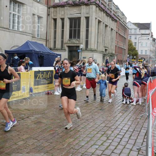 13.09.2026 - Kiel Lauf Yannick Fuchs http://msf.ph/oto/10490981 13.09.2026 11:52:01 Laufen 1534, 1783, 374 meine-sportfotos.de