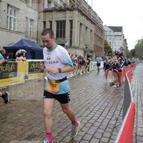 13.09.2026 - Kiel Lauf Yannick Fuchs http://msf.ph/oto/10491071 13.09.2026 11:52:58 Laufen 39, 3206, 38, 7342 meine-sportfotos.de