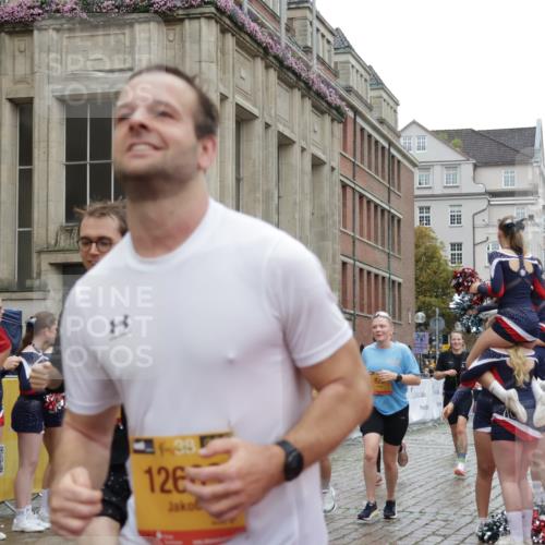 13.09.2026 - Kiel Lauf Yannick Fuchs http://msf.ph/oto/10491193 13.09.2026 11:54:00 Laufen 9096, 8, 1, 39, 126 meine-sportfotos.de