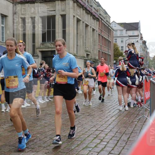 13.09.2026 - Kiel Lauf Yannick Fuchs http://msf.ph/oto/10491261 13.09.2026 11:54:44 Laufen 3486, 9521, 4017 meine-sportfotos.de