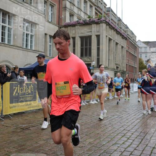 13.09.2026 - Kiel Lauf Yannick Fuchs http://msf.ph/oto/10491267 13.09.2026 11:54:47 Laufen 17, 1399, 48, 8392 meine-sportfotos.de
