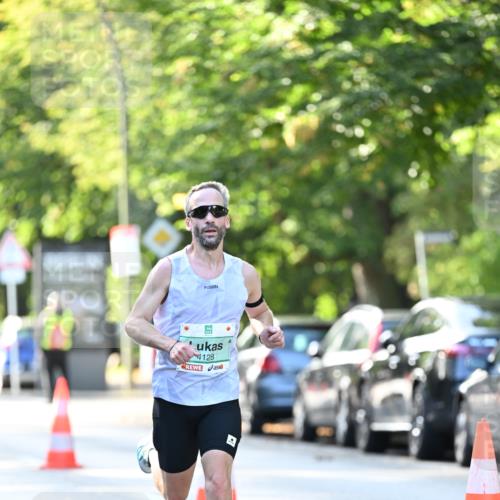 20.09.2026 - PSD Bank Halbmarathon Dr. Thomas Lammeyer http://msf.ph/oto/10491617 20.09.2026 10:28:53 Laufen 4128 meine-sportfotos.de