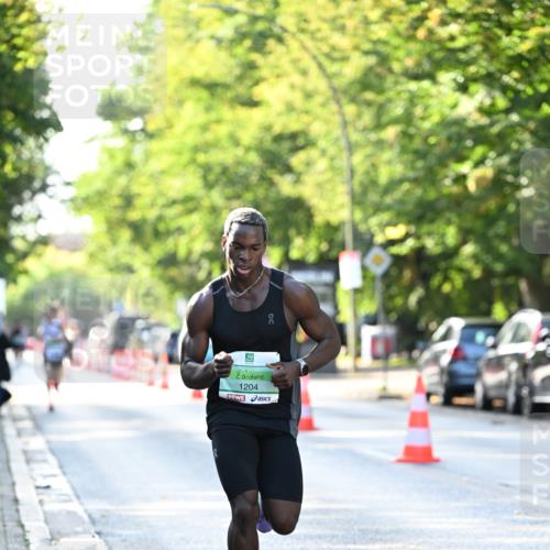 20.09.2026 - PSD Bank Halbmarathon Dr. Thomas Lammeyer http://msf.ph/oto/10491655 20.09.2026 10:29:08 Laufen 1204 meine-sportfotos.de