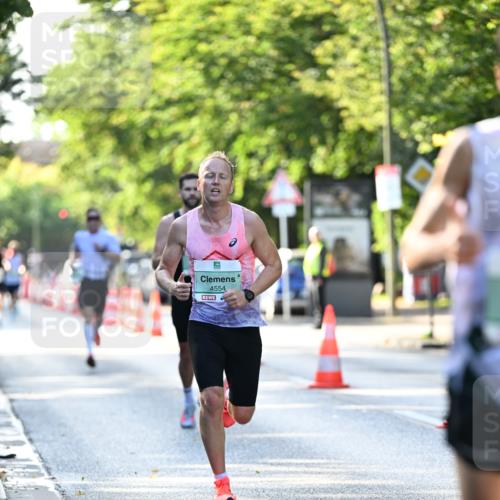 20.09.2026 - PSD Bank Halbmarathon Dr. Thomas Lammeyer http://msf.ph/oto/10491672 20.09.2026 10:29:17 Laufen 4554 meine-sportfotos.de