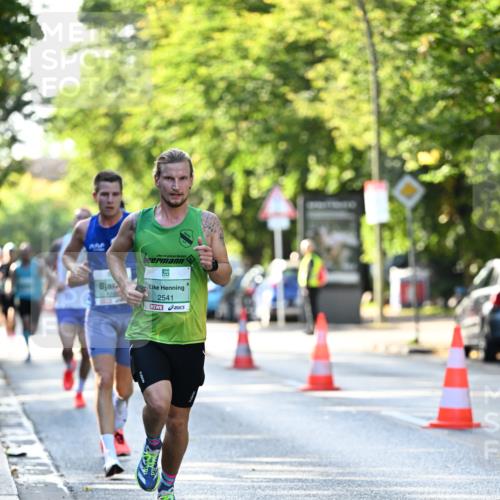 20.09.2026 - PSD Bank Halbmarathon Dr. Thomas Lammeyer http://msf.ph/oto/10491830 20.09.2026 10:30:14 Laufen 2541 meine-sportfotos.de