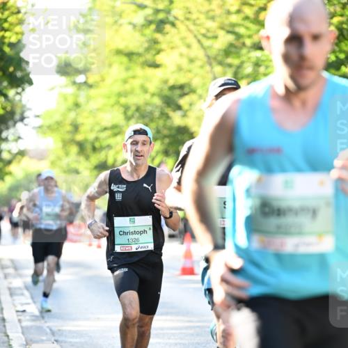 20.09.2026 - PSD Bank Halbmarathon Dr. Thomas Lammeyer http://msf.ph/oto/10491899 20.09.2026 10:30:25 Laufen 1326 meine-sportfotos.de