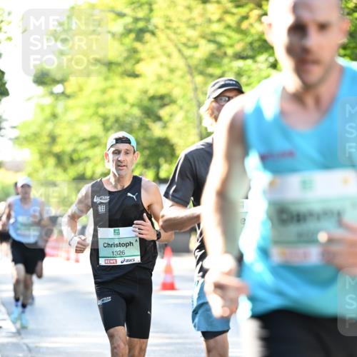 20.09.2026 - PSD Bank Halbmarathon Dr. Thomas Lammeyer http://msf.ph/oto/10491900 20.09.2026 10:30:25 Laufen 1326 meine-sportfotos.de