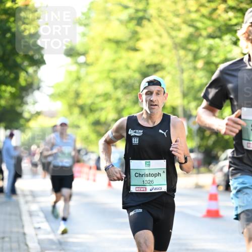 20.09.2026 - PSD Bank Halbmarathon Dr. Thomas Lammeyer http://msf.ph/oto/10491903 20.09.2026 10:30:26 Laufen 1326 meine-sportfotos.de