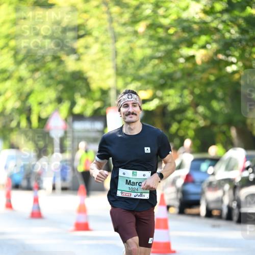 20.09.2026 - PSD Bank Halbmarathon Dr. Thomas Lammeyer http://msf.ph/oto/10491999 20.09.2026 10:30:48 Laufen 1024 meine-sportfotos.de