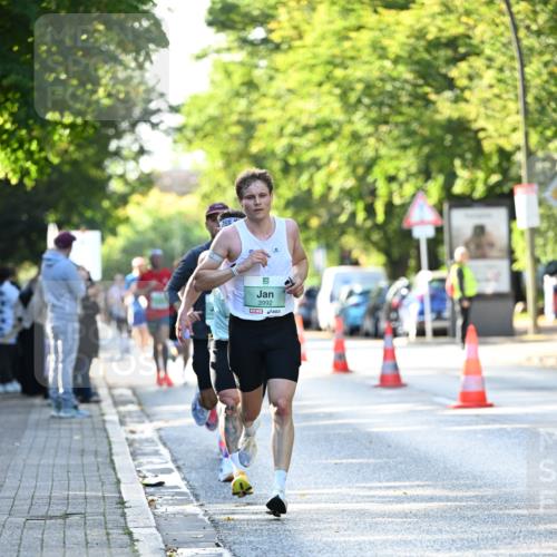 20.09.2026 - PSD Bank Halbmarathon Dr. Thomas Lammeyer http://msf.ph/oto/10492117 20.09.2026 10:31:36 Laufen 3992 meine-sportfotos.de