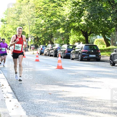 20.09.2026 - PSD Bank Halbmarathon Dr. Thomas Lammeyer http://msf.ph/oto/10492546 20.09.2026 10:33:18 Laufen 4145 meine-sportfotos.de
