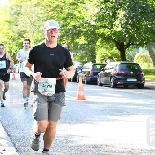 20.09.2026 - PSD Bank Halbmarathon Dr. Thomas Lammeyer http://msf.ph/oto/10493364 20.09.2026 10:35:40 Laufen 1219 meine-sportfotos.de