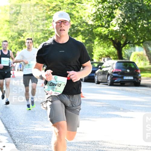 20.09.2026 - PSD Bank Halbmarathon Dr. Thomas Lammeyer http://msf.ph/oto/10493366 20.09.2026 10:35:40 Laufen 1219 meine-sportfotos.de
