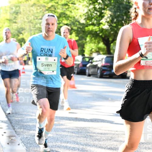 20.09.2026 - PSD Bank Halbmarathon Dr. Thomas Lammeyer http://msf.ph/oto/10493604 20.09.2026 10:36:25 Laufen 3878, 1995 meine-sportfotos.de