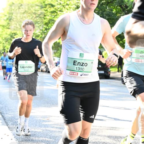 20.09.2026 - PSD Bank Halbmarathon Dr. Thomas Lammeyer http://msf.ph/oto/10493786 20.09.2026 10:36:55 Laufen 1693, 1310, 4697 meine-sportfotos.de