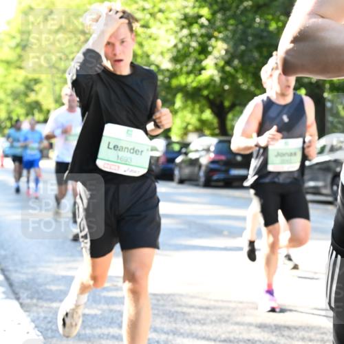 20.09.2026 - PSD Bank Halbmarathon Dr. Thomas Lammeyer http://msf.ph/oto/10493789 20.09.2026 10:36:56 Laufen 1693 meine-sportfotos.de