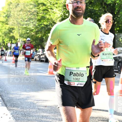 20.09.2026 - PSD Bank Halbmarathon Dr. Thomas Lammeyer http://msf.ph/oto/10493973 20.09.2026 10:37:26 Laufen 1062, 1187 meine-sportfotos.de