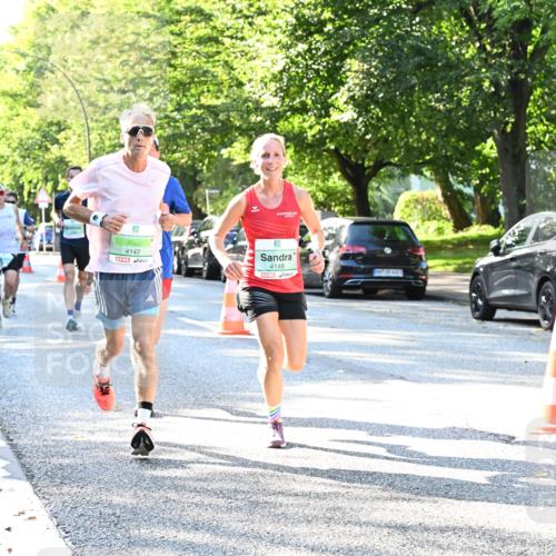 20.09.2026 - PSD Bank Halbmarathon Dr. Thomas Lammeyer http://msf.ph/oto/10494169 20.09.2026 10:38:10 Laufen 4147, 4148 meine-sportfotos.de