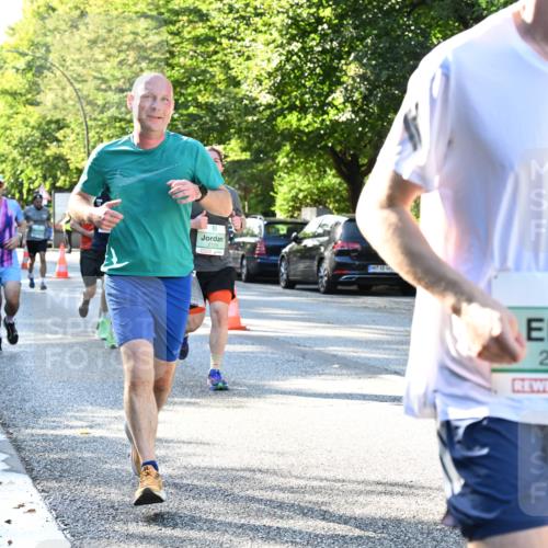20.09.2026 - PSD Bank Halbmarathon Dr. Thomas Lammeyer http://msf.ph/oto/10494375 20.09.2026 10:38:49 Laufen 2729, 2583, 253 meine-sportfotos.de