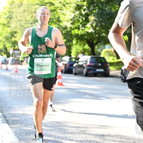 20.09.2026 - PSD Bank Halbmarathon Dr. Thomas Lammeyer http://msf.ph/oto/10494509 20.09.2026 10:39:13 Laufen 4055, 4091 meine-sportfotos.de