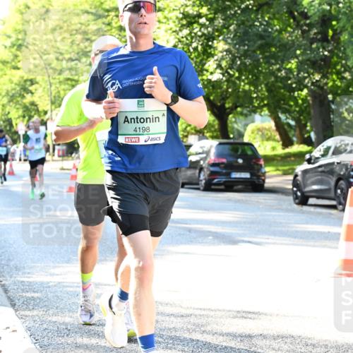 20.09.2026 - PSD Bank Halbmarathon Dr. Thomas Lammeyer http://msf.ph/oto/10494527 20.09.2026 10:39:19 Laufen 4198 meine-sportfotos.de