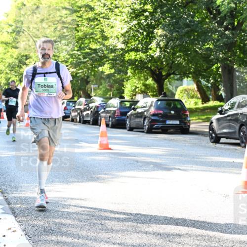 20.09.2026 - PSD Bank Halbmarathon Dr. Thomas Lammeyer http://msf.ph/oto/10494853 20.09.2026 10:40:22 Laufen 3885, 0 meine-sportfotos.de