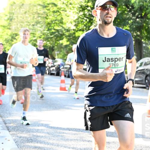 20.09.2026 - PSD Bank Halbmarathon Dr. Thomas Lammeyer http://msf.ph/oto/10494895 20.09.2026 10:40:29 Laufen 2769 meine-sportfotos.de