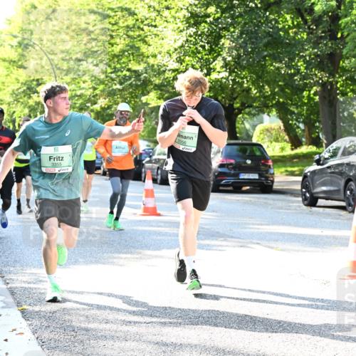 20.09.2026 - PSD Bank Halbmarathon Dr. Thomas Lammeyer http://msf.ph/oto/10496032 20.09.2026 10:43:37 Laufen 3355, 3356 meine-sportfotos.de