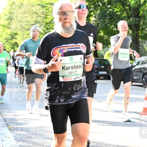 20.09.2026 - PSD Bank Halbmarathon Dr. Thomas Lammeyer http://msf.ph/oto/10496088 20.09.2026 10:43:46 Laufen 3917 meine-sportfotos.de