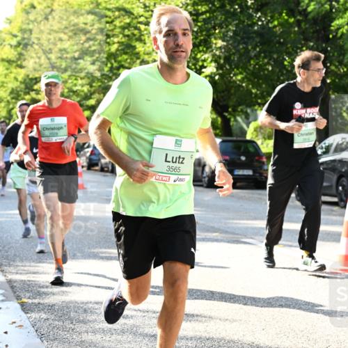 20.09.2026 - PSD Bank Halbmarathon Dr. Thomas Lammeyer http://msf.ph/oto/10496442 20.09.2026 10:44:48 Laufen 2028, 2814, 3565 meine-sportfotos.de