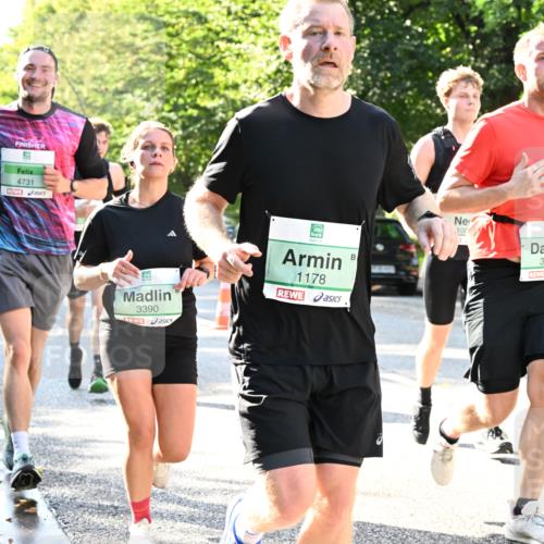 20.09.2026 - PSD Bank Halbmarathon Dr. Thomas Lammeyer http://msf.ph/oto/10496577 20.09.2026 10:45:08 Laufen 9, 4731, 3390, 1178, 100, 3737 meine-sportfotos.de