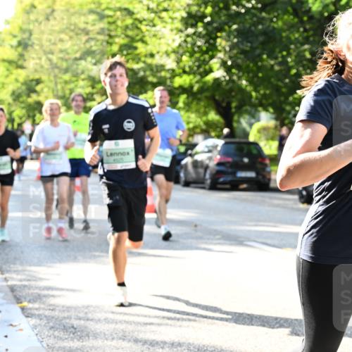 20.09.2026 - PSD Bank Halbmarathon Dr. Thomas Lammeyer http://msf.ph/oto/10496663 20.09.2026 10:45:21 Laufen 3280 meine-sportfotos.de