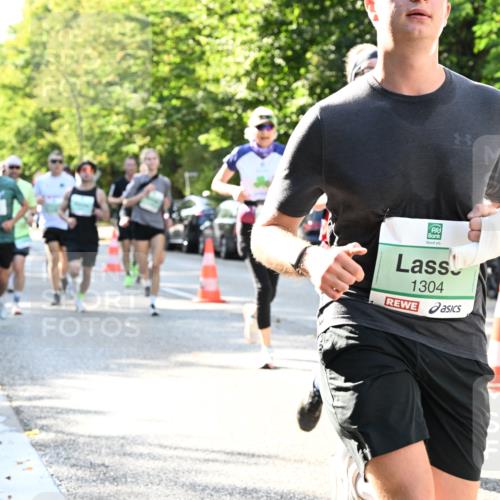 20.09.2026 - PSD Bank Halbmarathon Dr. Thomas Lammeyer http://msf.ph/oto/10496776 20.09.2026 10:45:37 Laufen 1304 meine-sportfotos.de