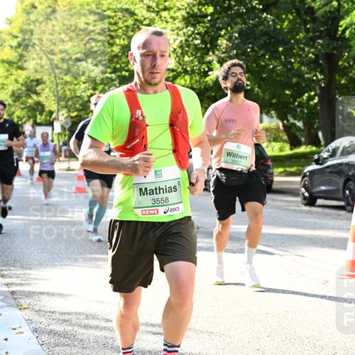 20.09.2026 - PSD Bank Halbmarathon Dr. Thomas Lammeyer http://msf.ph/oto/10496871 20.09.2026 10:45:51 Laufen 3558, 3967 meine-sportfotos.de