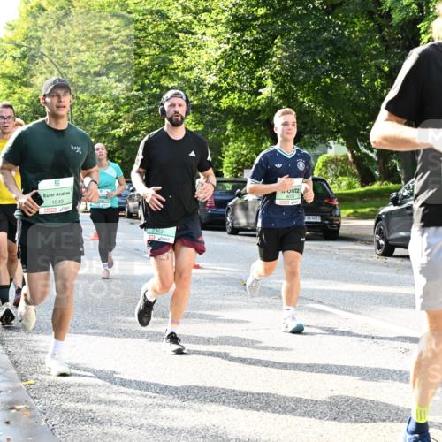 20.09.2026 - PSD Bank Halbmarathon Dr. Thomas Lammeyer http://msf.ph/oto/10497041 20.09.2026 10:46:19 Laufen 1049, 2362, 4031, 4683, 4451 meine-sportfotos.de