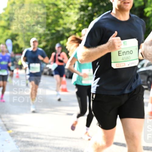 20.09.2026 - PSD Bank Halbmarathon Dr. Thomas Lammeyer http://msf.ph/oto/10497064 20.09.2026 10:46:22 Laufen 4580 meine-sportfotos.de