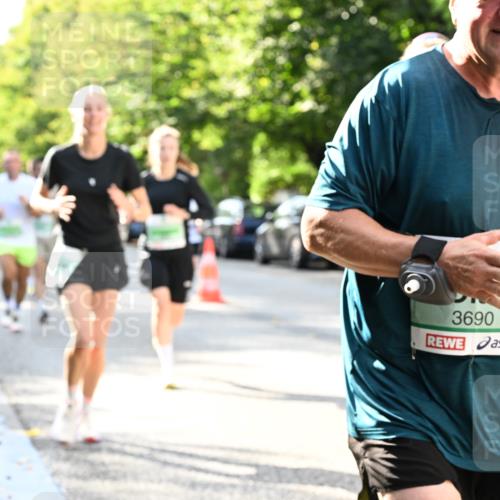 20.09.2026 - PSD Bank Halbmarathon Dr. Thomas Lammeyer http://msf.ph/oto/10497201 20.09.2026 10:46:44 Laufen 3690 meine-sportfotos.de