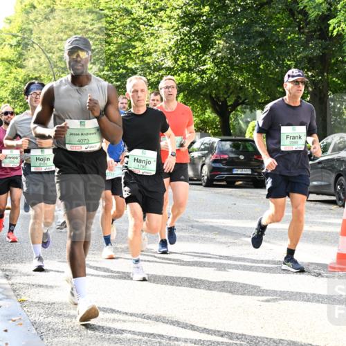 20.09.2026 - PSD Bank Halbmarathon Dr. Thomas Lammeyer http://msf.ph/oto/10497432 20.09.2026 10:47:18 Laufen 1354, 2105, 4073, 4753, 1795, 4683, 2999 meine-sportfotos.de