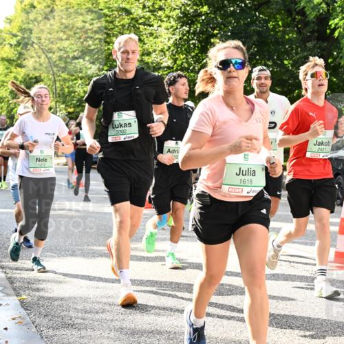 20.09.2026 - PSD Bank Halbmarathon Dr. Thomas Lammeyer http://msf.ph/oto/10497457 20.09.2026 10:47:22 Laufen 3302, 1272, 426, 1618, 2421 meine-sportfotos.de