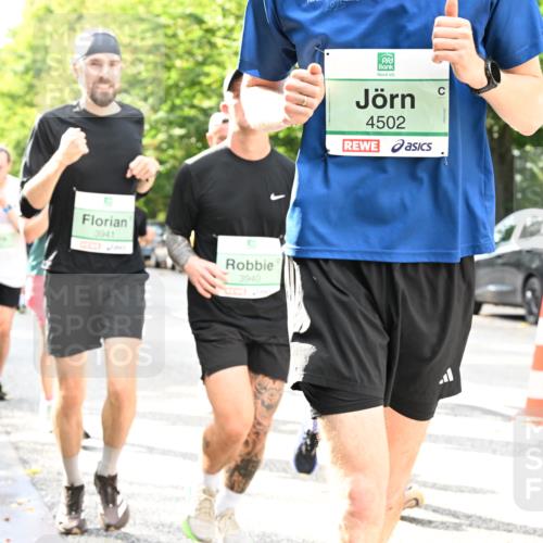 20.09.2026 - PSD Bank Halbmarathon Dr. Thomas Lammeyer http://msf.ph/oto/10497980 20.09.2026 10:48:39 Laufen 3941, 3940, 4502 meine-sportfotos.de