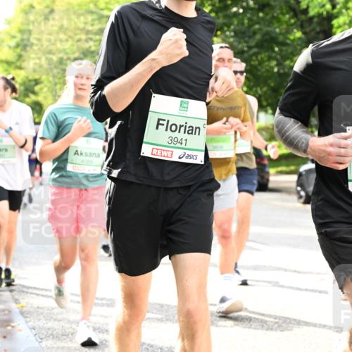 20.09.2026 - PSD Bank Halbmarathon Dr. Thomas Lammeyer http://msf.ph/oto/10497987 20.09.2026 10:48:40 Laufen 4089, 3941, 3808, 3940, 1 meine-sportfotos.de